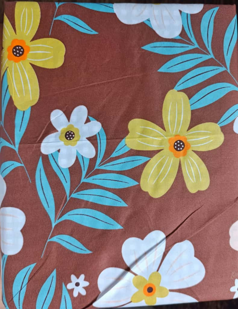 Lenjerie pat o persoana Maron  Cod: S051 (170x220cm) + CADOU Prosop 50x90cm 100% Bumbac [3]