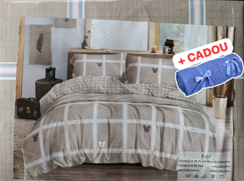 Lenjerii O Persoana - Lenjerie pat o persoana Mickey Mouse Bej Cod: S030 (170x220cm) + CADOU Prosop 50x90cm 100% Bumbac