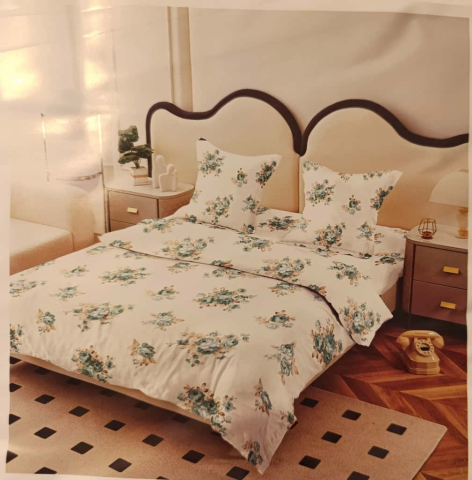 Lenjerii - Lenjerie set 4 piese ​​​​​​​King-size Trandafir Verde J16 (200 cm x 200-230 cm) - Pucioasa