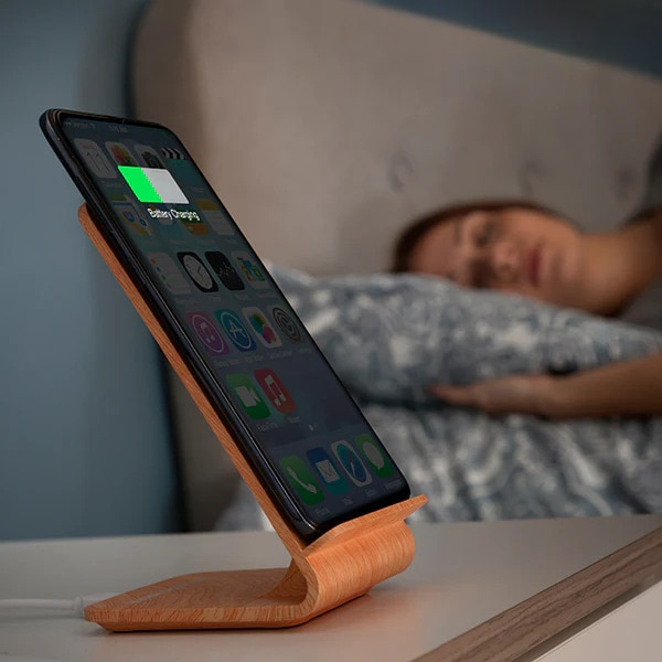 Incarcator wireless FastCharge cu stand Qistan01 pentru telefon, lemn bambus, alimentare USB, 10W [3]