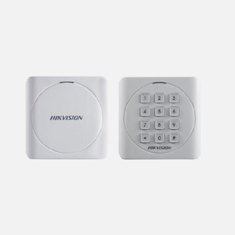 Cititoare - Cititor card Hikvision DS-K1801E, citeste carduri RFID EM 125Khz, distanta citire: 50mm, comunicare: Wiegand 26/34 protocol, indicator LED de stare si alimentare; alimentare: 12VDC, IP65, dimensiuni: 