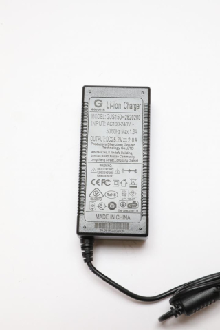 INCARCATOR BATERIE TROTINETA SCANDAL CARBON [2]