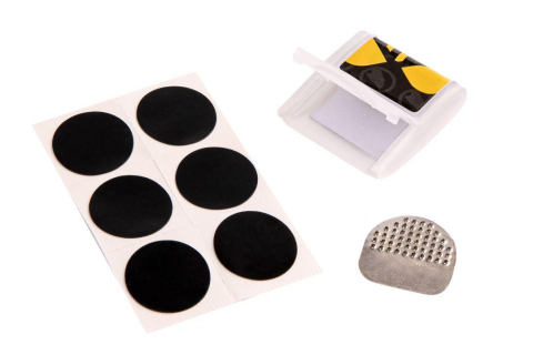 Accesorii ciclism - KIT PETICE PEGAS AUTOADEZIVE 6 PETICE, RAZATOARE, MANUAL DE INSTRUCTIUNI, CULOARE ALB
