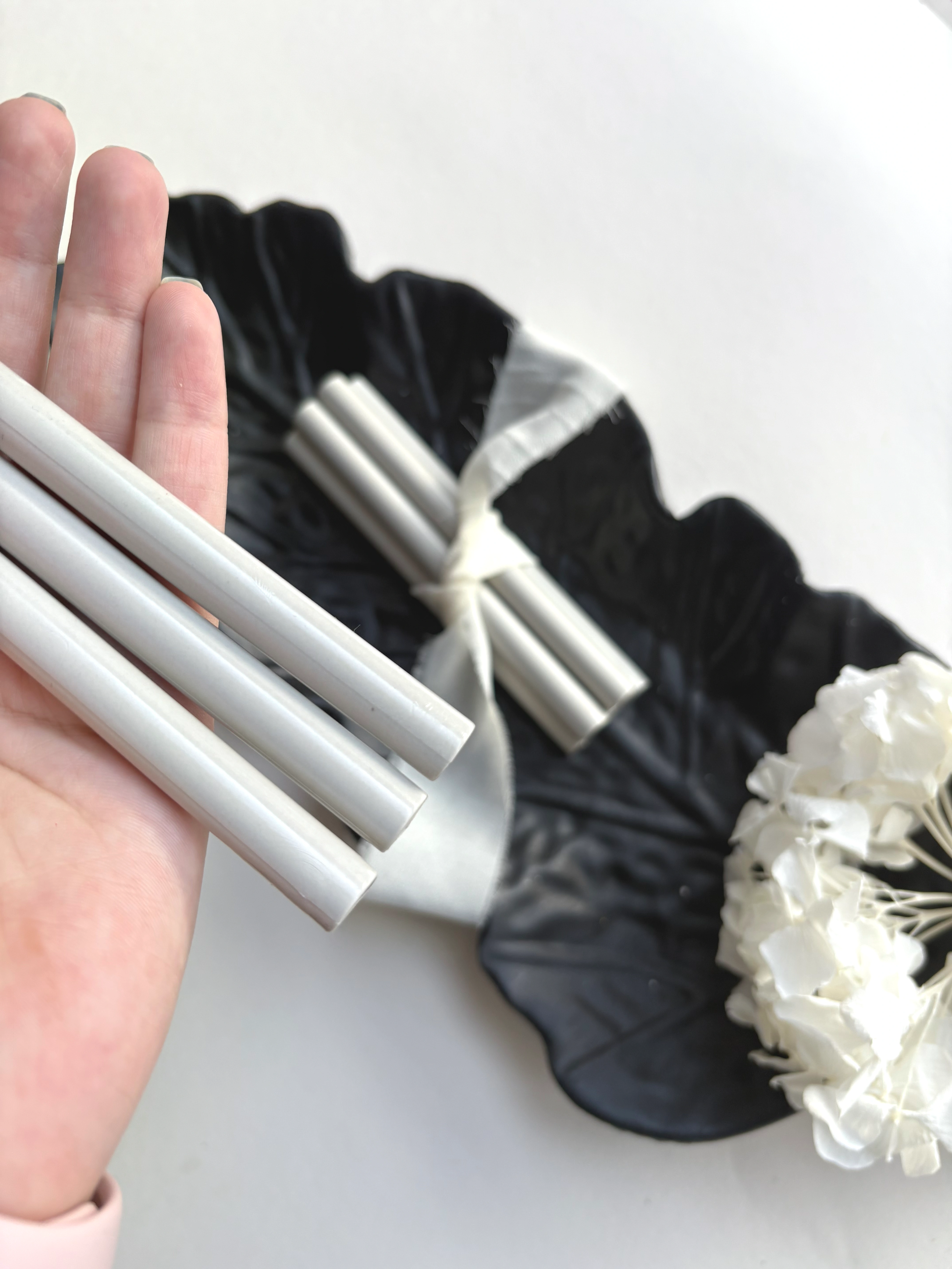 Baton de ceară Alb Prafuit pentru sigilii elegante | AnArt Boutique [1]