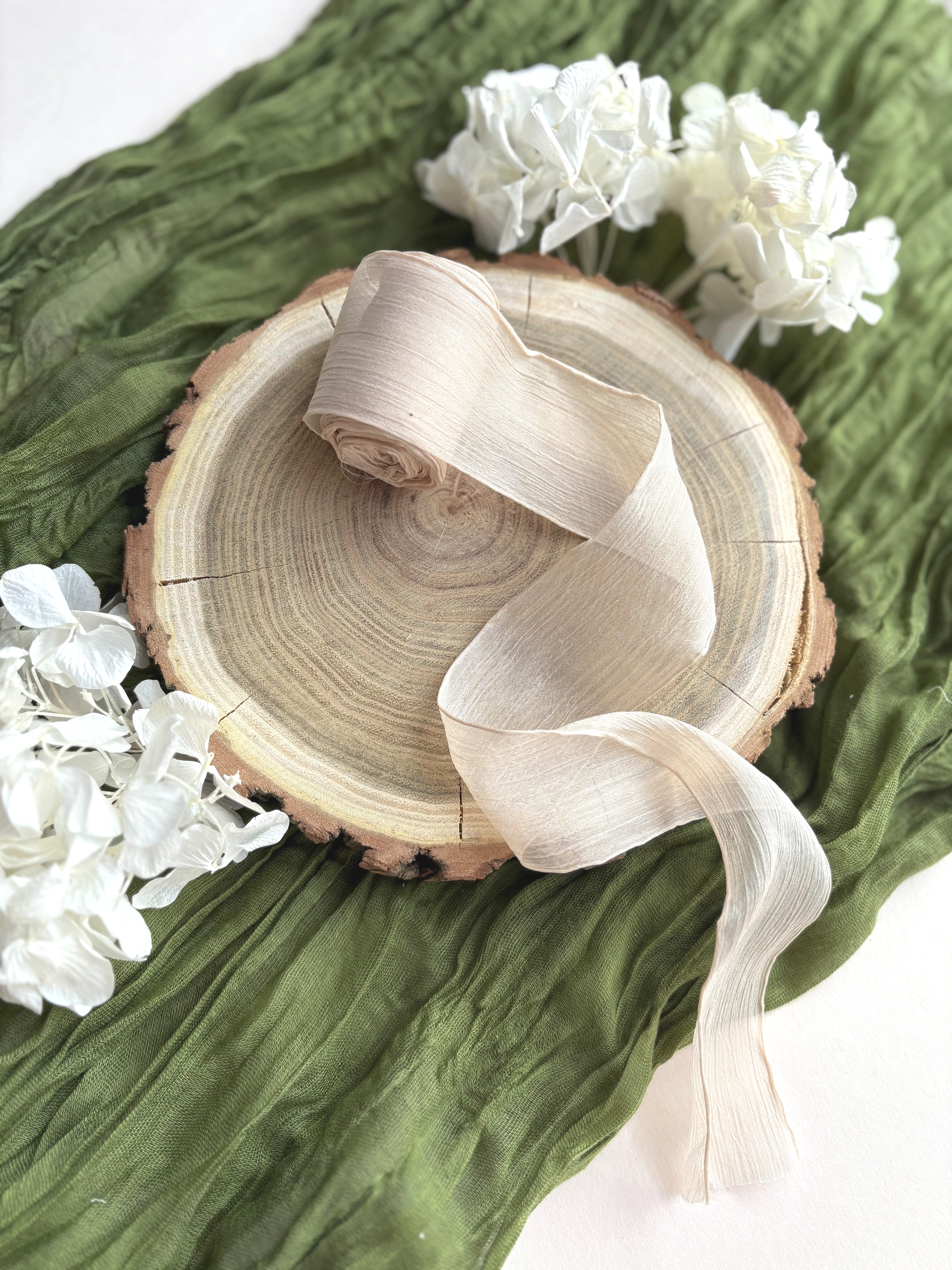 Panglica șifon texturat - Panglică șifon texturat crem pentru decor elegant | AnArt Boutique