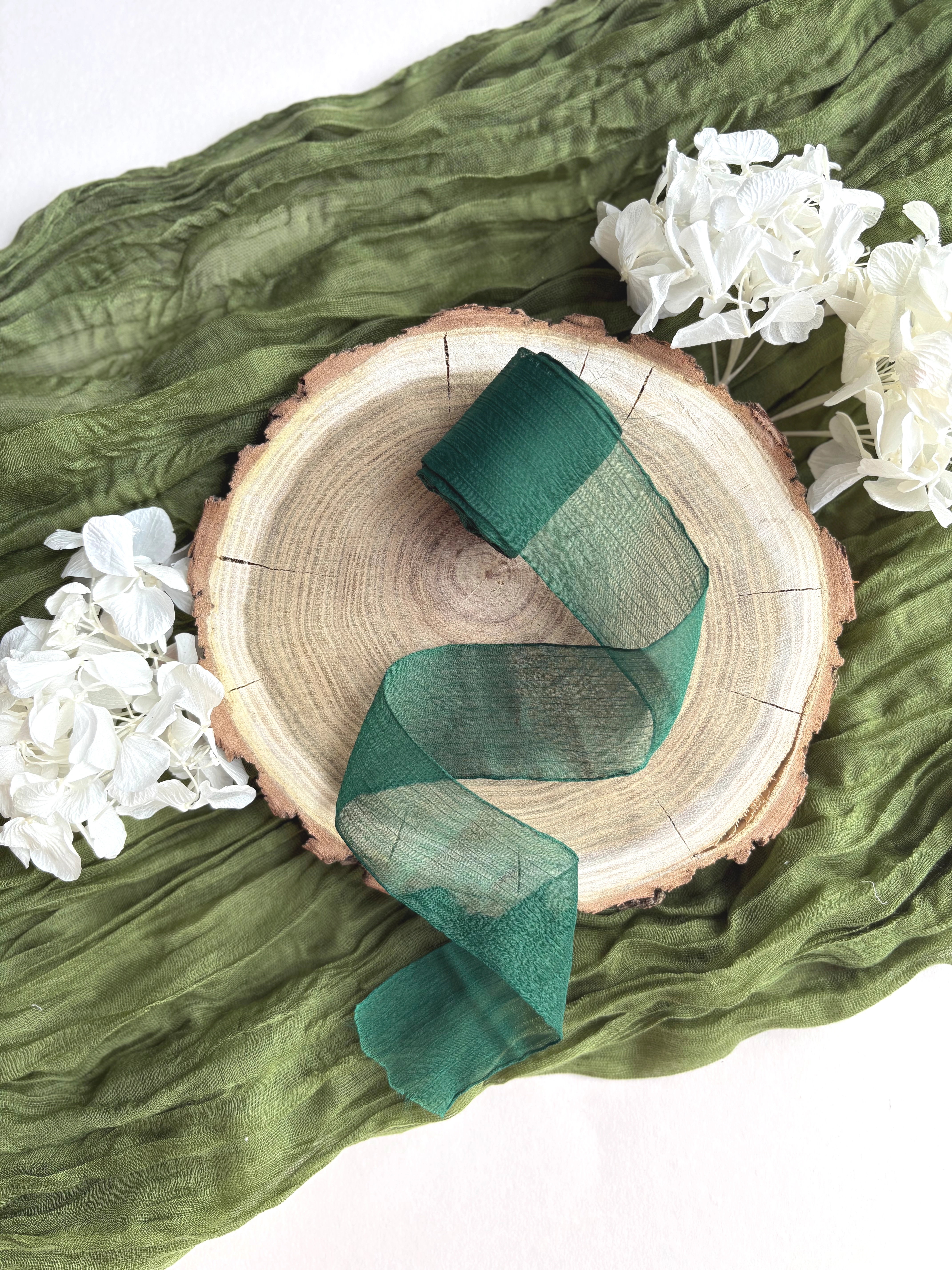 Panglica șifon texturat - Panglică șifon verde texturat pentru decor elegant | AnArt Boutique