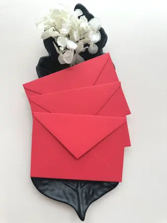 Plicuri C6 - Plic roșu 110g pentru invitații elegante – AnArt Boutique