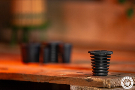 Dop plastic negru [1]