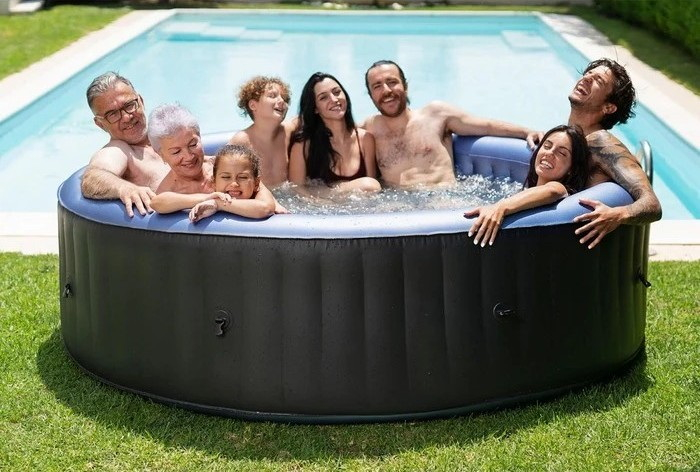 Jacuzzi gonflabil MSpa Bergen 6 persoane - 138 jeturi de aer, încălzire 40°C - grădină și terasă [4]