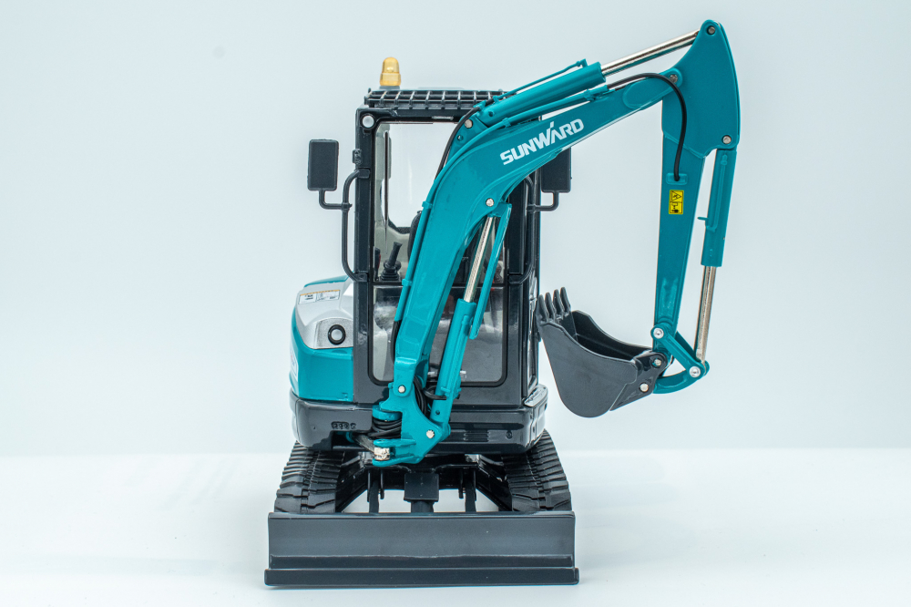 Macheta Excavator Sunward 25UF 1.20 scale [2]