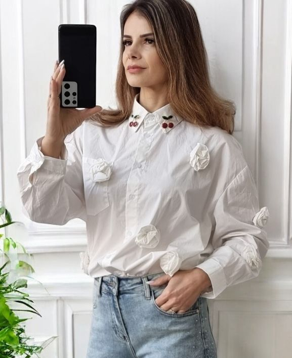 Camasa alba cu trandafiri 3D și broșe cireșe [4]