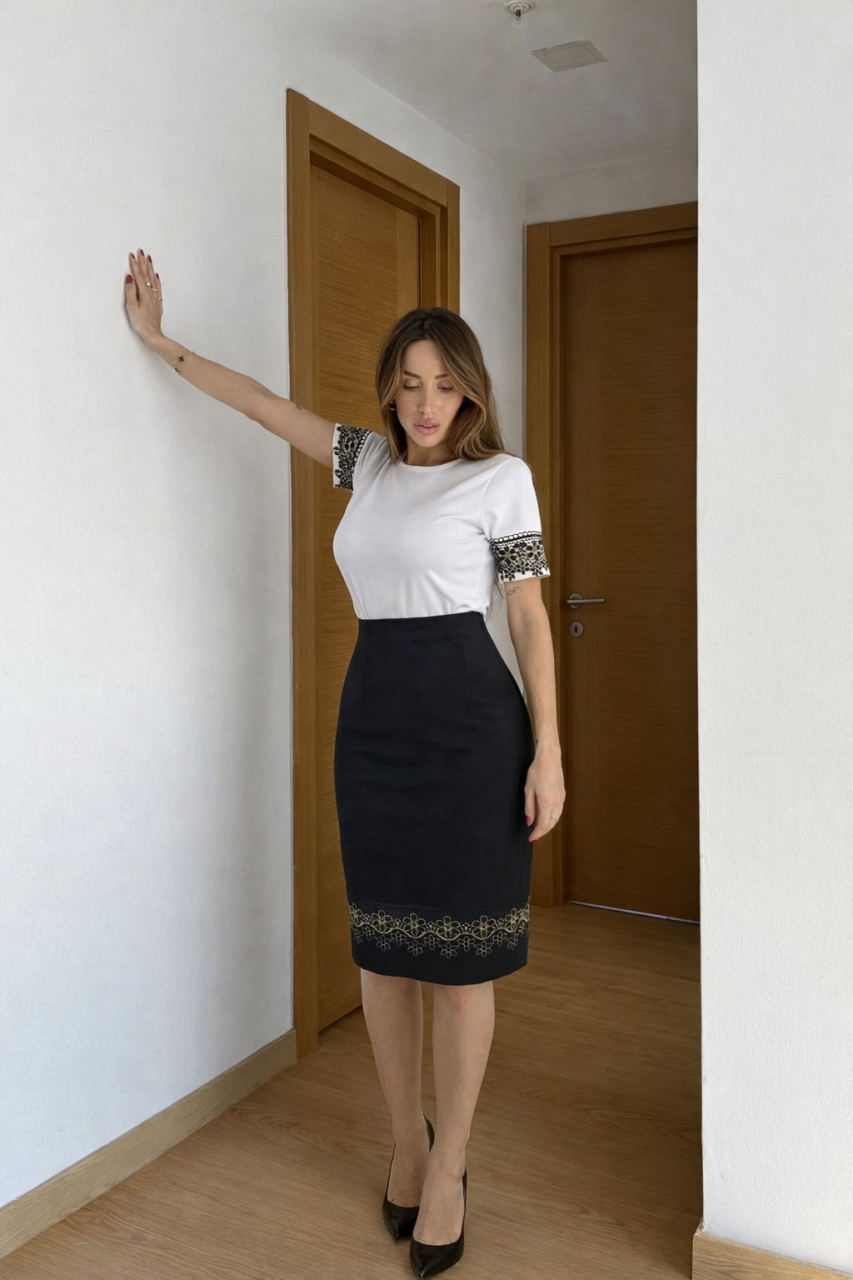 Fusta conica eleganta cu broderie [2]