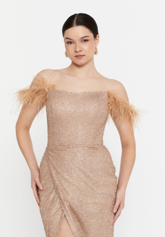 Noua Colectie - Rochie bijuterie cu umerii goi șampanie - model unic