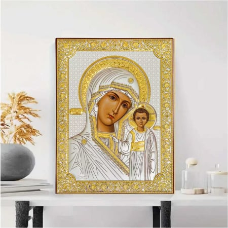 Icoana Maica Domnului cu Pruncul Iisus (detalii argintii si aurii) [3]