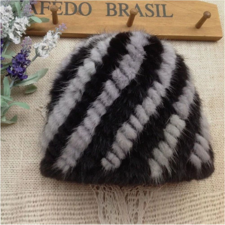 Caciula din blana de NURCA - Princess Lux (NEGRU+CREM) - marime universala [3]