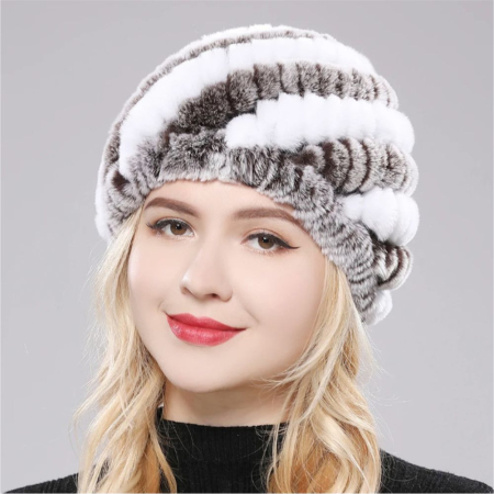 CACIULI BLANA - Caciula eleganta de blana LORA (MARO+ALB) - marime universala