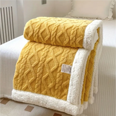 PATURI - Patura groasă Cocolino Lux cu 2 fete, captusita cu blanita, 200*230 cm (GALBEN)