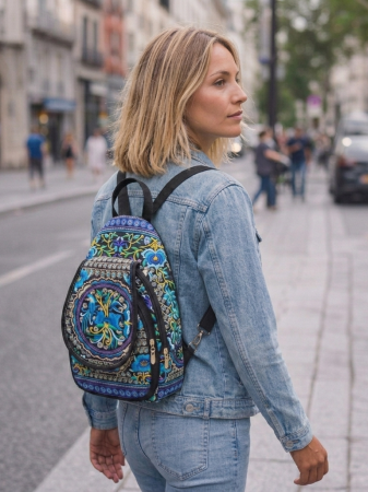 RUCSACURI - Rucsac  elegant de dama - Fantezie Chic  Albastru
