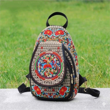 RUCSACURI - Rucsac  elegant de dama - Fantezie Chic in Rosu
