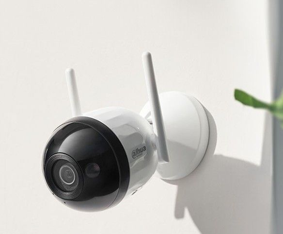 Cameră Supraveghere WiFi Dahua 4MP Full Color, LED 30m, microSD, IP67 [6]