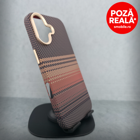 Iphone 17 - Husa pentru iPhone 17 - Brown Ultra Soft - MagSafe Inel Magnetic - Fibra de Carbon