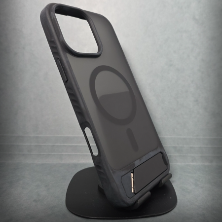 Iphone 16 Pro Max - Husa pentru iPhone 16 Pro Max - Negru Catifelat - MagSafe Inel Magnetic