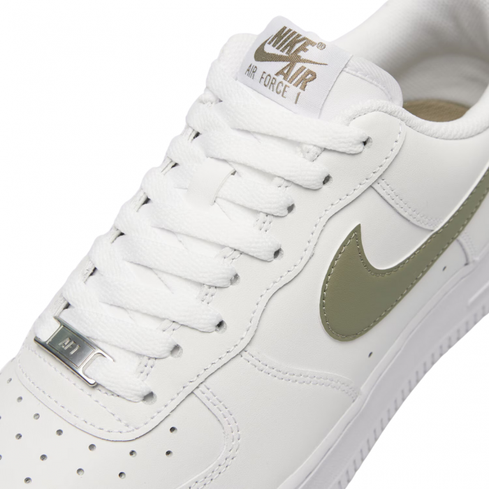 AIR FORCE 1 `07 ESS FJ4146-116 [7]