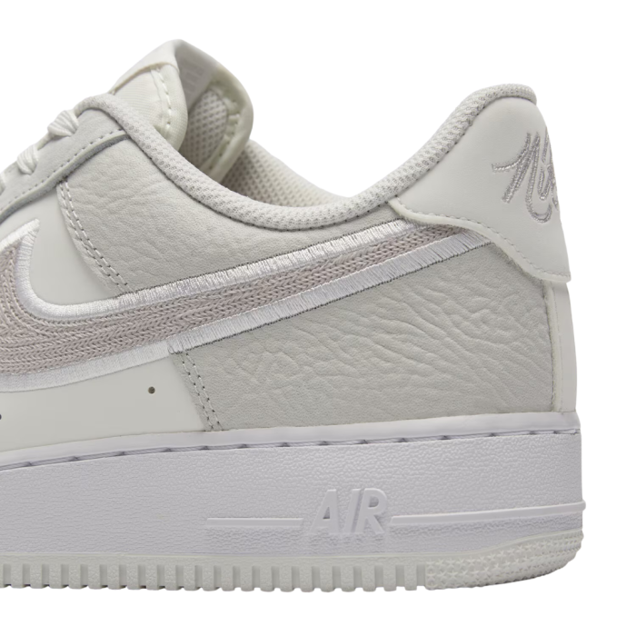 AIR FORCE 1 `07 LV8 ESS+ IB6842-100 [7]