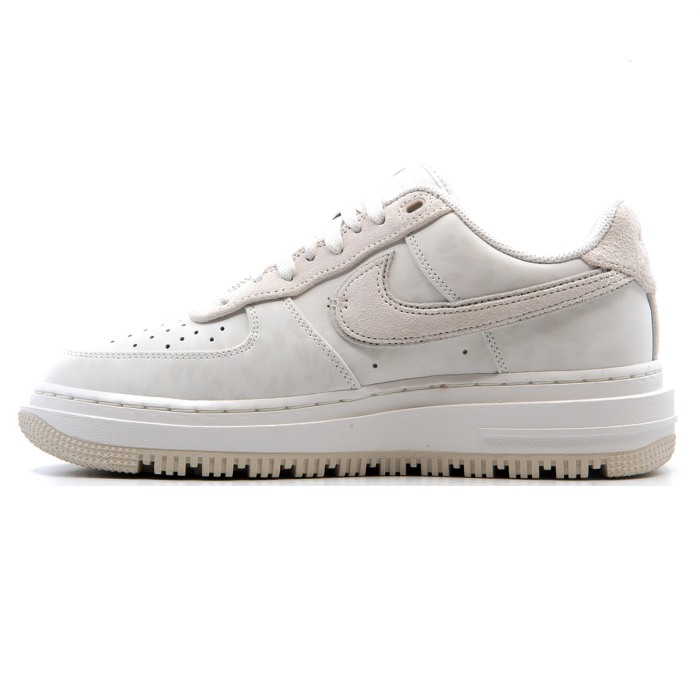 Air Force 1 Luxe DD9605-100 [4]