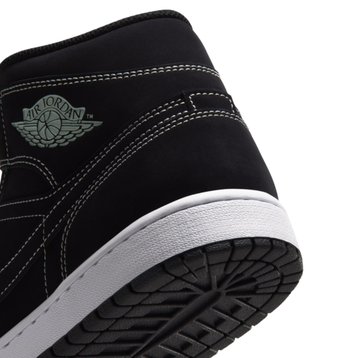AIR JORDAN 1 MID DQ8426-009 [10]