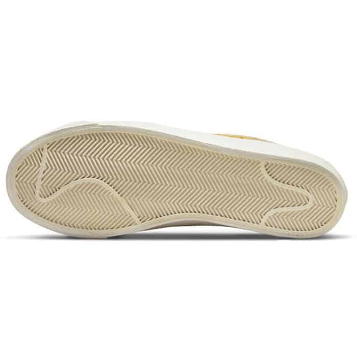 Blazer Low `77 SE Nsc DM0210-100 [3]