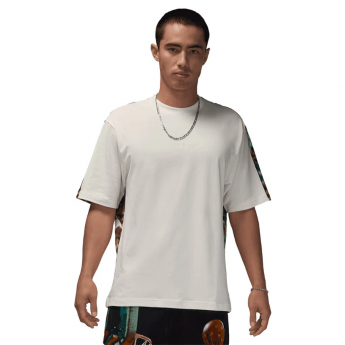 M J AIR JDN 85 SS TEE FZ1969-133 [1]