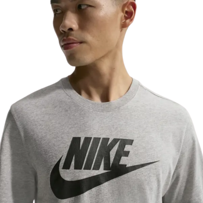 M NSW TEE ICON FUTURA AR5004-066 [2]