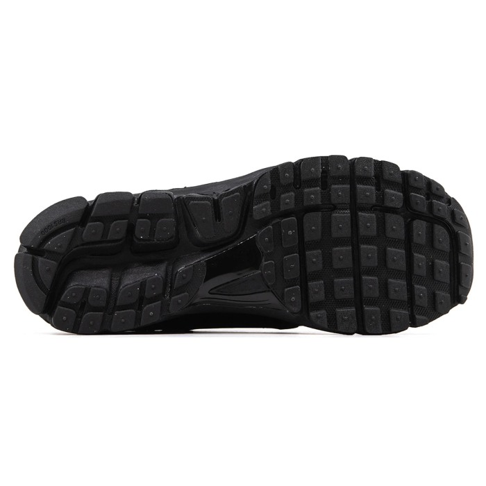 NIKE ZOOM VOMERO 5 BV1358-003 [3]