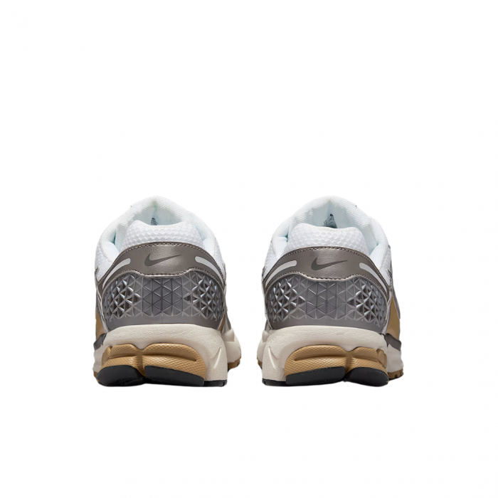 NIKE ZOOM VOMERO 5 MET FJ4151-006 [5]