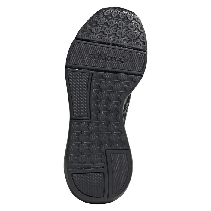 Swift Run 22 J GW8166 [3]