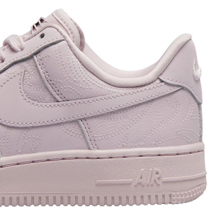 W AIR FORCE 1 `07 PREM+ IO4842-500 [7]