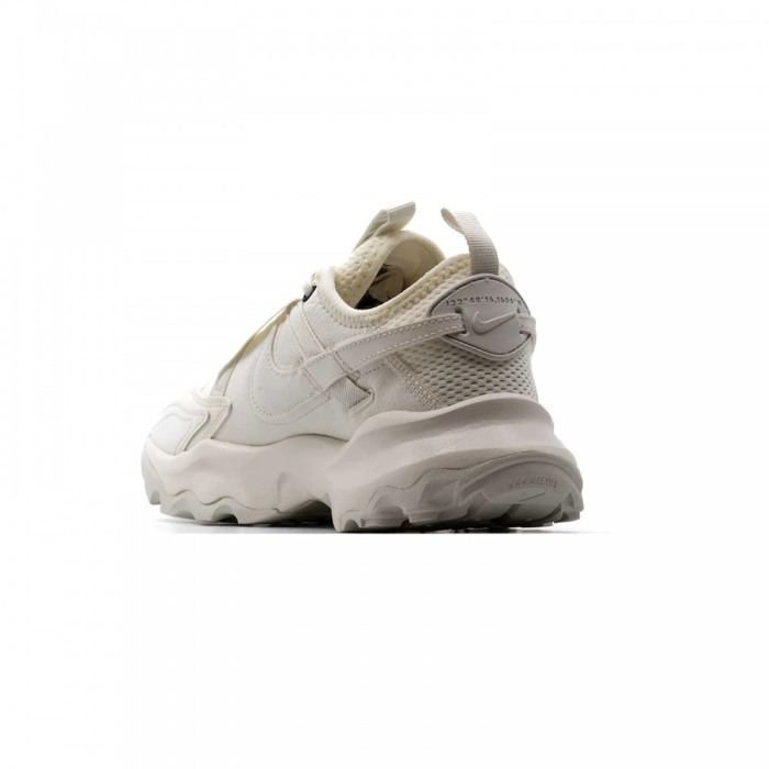 W NIKE TC 7900 DD9682-100 [5]