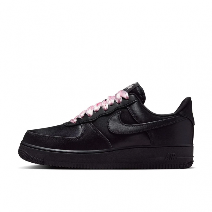 WMNS AIR FORCE 1 `07 LV8 TRK3 IH2034-010 [2]