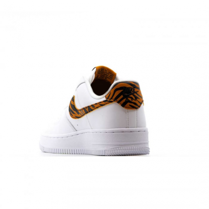 WMNS Air Force 1 `07 Rec DD8959-108 [3]