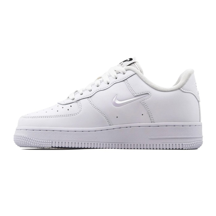 WMNS AIR FORCE 1 `07 SE FB8251-100 [2]