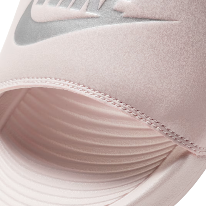 WMNS VICTORI ONE SLIDE CN9677-600 [3]