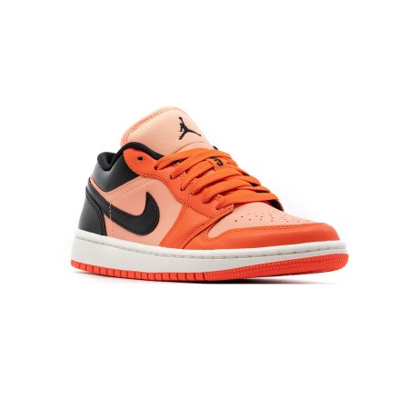 WMNS Air Jordan 1 Low Se DM3379-600 [2]