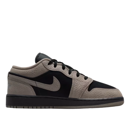 Pantofi sport femei - AIR JORDAN 1 LOW SE (GS) IB7111-005