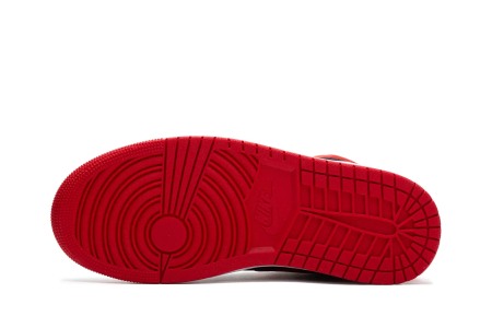 Jordan 1 Retro High OG Bred Satin FD4810-061 [2]