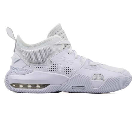 Jordan Stay Loyal 2 DQ8401-102 [0]