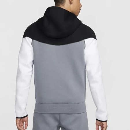 M NK TCH FLEECE FZ WR HOODIE FZ4709-011 [1]