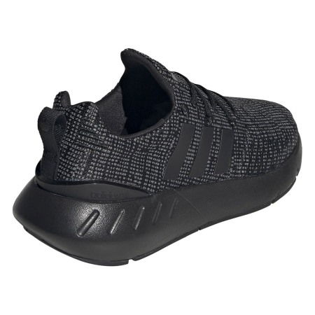 Swift Run 22 J GW8166 [3]