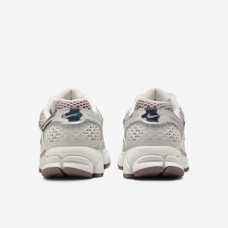 W NIKE ZOOM VOMERO 5 HV6417-001 [6]
