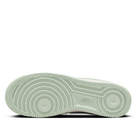 WMNS AIR FORCE 1 `07 SE TRK3 HQ1497-099 [4]